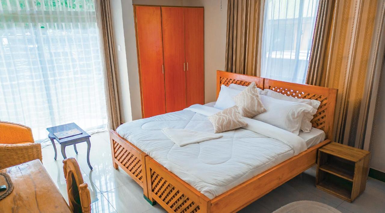 Runako Lodge Arusha Bilik gambar